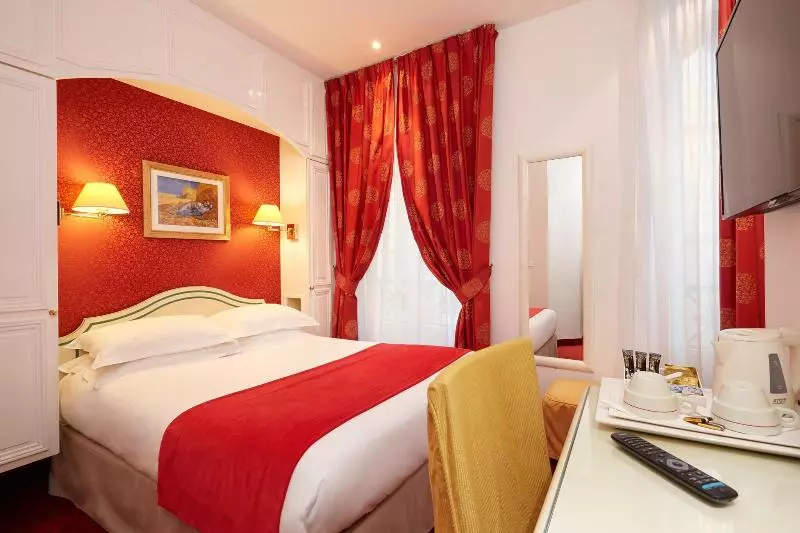 اتاق استاندارد با چشمانداز دریا, Charmillion Sea Life Resort