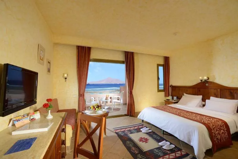 اتاق استاندارد با چشمانداز دریا, Charmillion Sea Life Resort