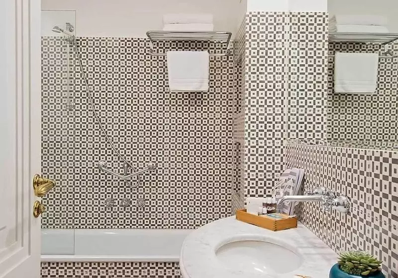 スイート, Comfort Suites Macaé