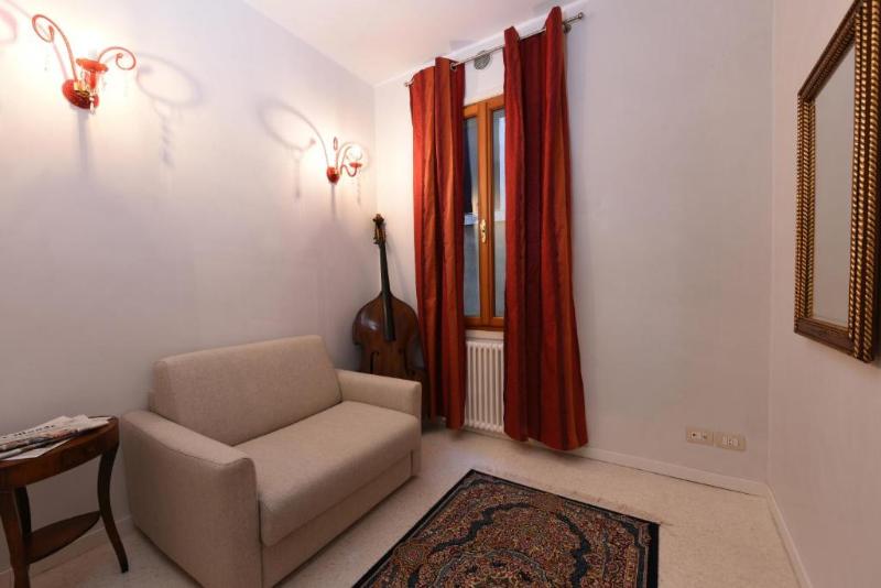 스위트, Comfort Suites Macaé