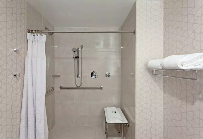 اتاق استاندارد, Crowne Plaza Silicon Valley North   Union City, An Ihg
