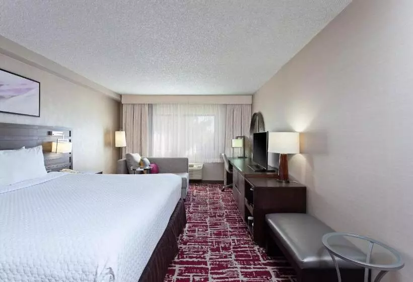 اتاق استاندارد با تخت بزرگ, Crowne Plaza Silicon Valley North   Union City, An Ihg