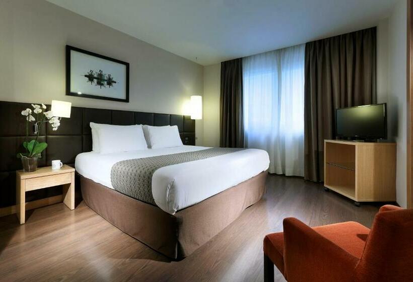 주니어 스위트, Eurostars Lucentum