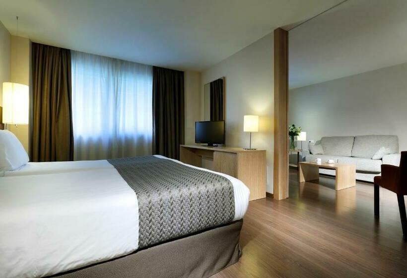 주니어 스위트, Eurostars Lucentum