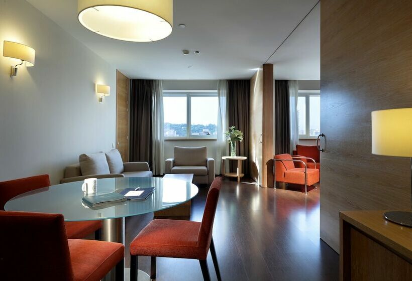 주니어 스위트, Eurostars Lucentum