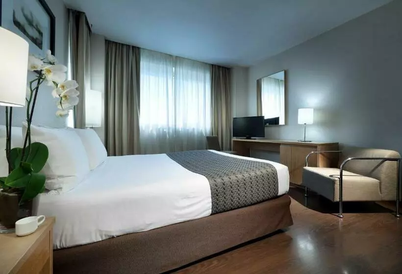 スーペリアールーム, Eurostars Lucentum