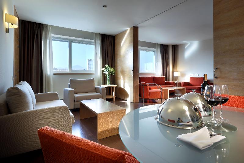 주니어 스위트, Eurostars Lucentum