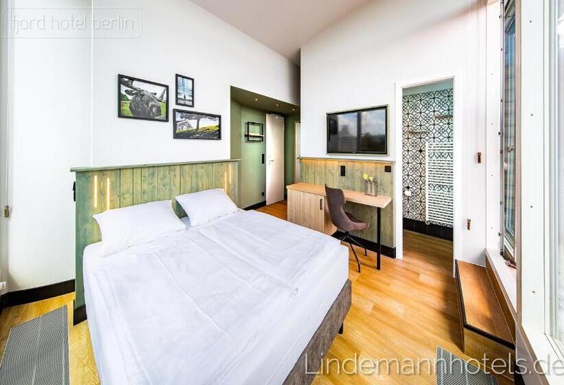 اتاق استاندارد با چشم‌انداز, Fjord Hotel Berlin