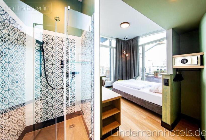 اتاق استاندارد با چشم‌انداز, Fjord Hotel Berlin