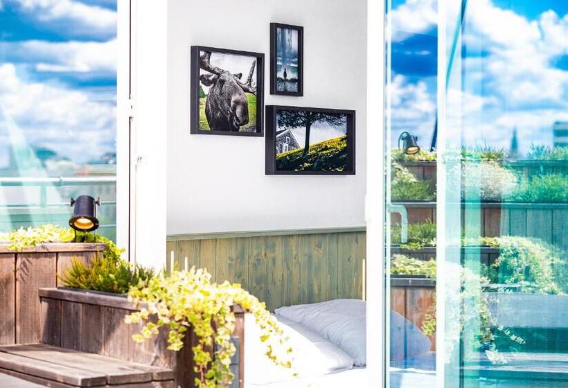 اتاق استاندارد با چشم‌انداز, Fjord Hotel Berlin