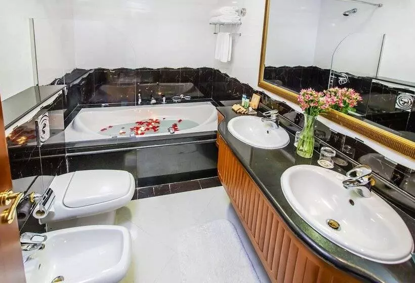 سوییت اجرایی, Grand Excelsior Hotel   Bur Dubai