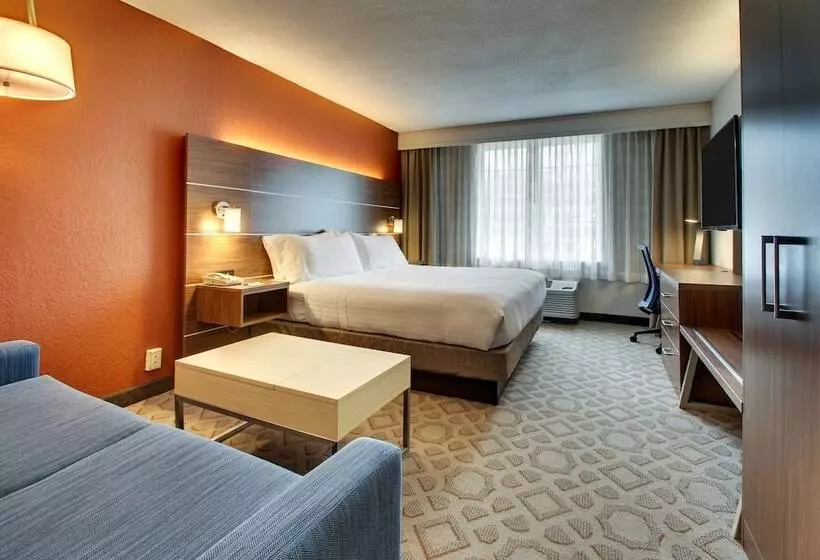 اتاق استاندارد با تخت دوبل, Holiday Inn Express Poughkeepsie, An Ihg