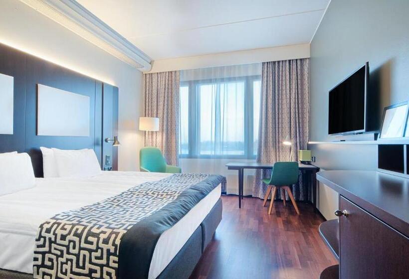 Стандартный Номер Кровать Кинг, Holiday Inn Helsinki West   Ruoholahti, An Ihg