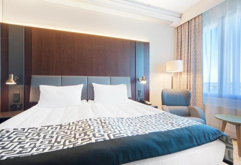 Стандартный Номер Кровать Кинг, Holiday Inn Helsinki West   Ruoholahti, An Ihg