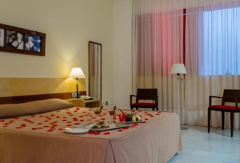 חדר סטנדרט, Mirador De Llerena