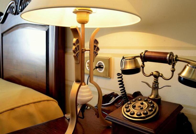 חדר סופריור, Mirador De Llerena