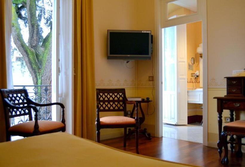 חדר סופריור, Mirador De Llerena