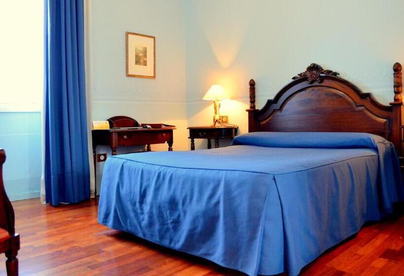 주니어 스위트, Mirador De Llerena
