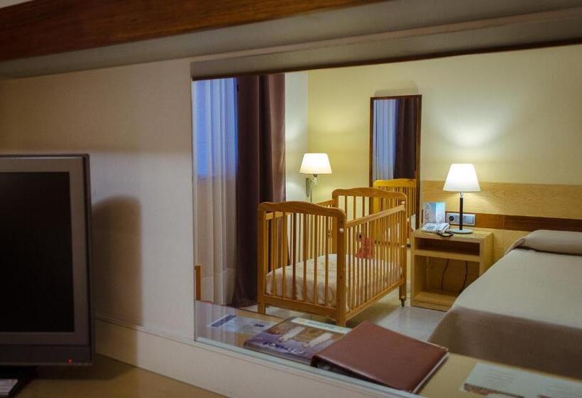 חדר סטנדרט, Mirador De Llerena