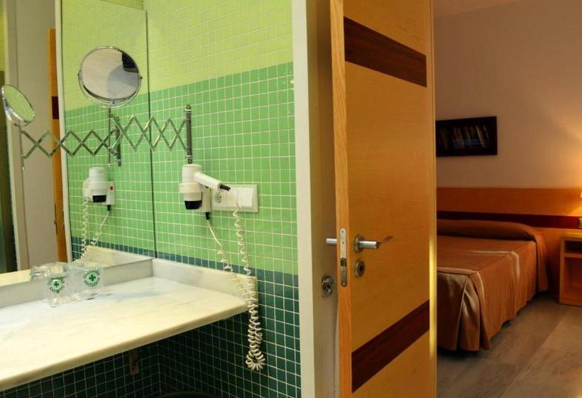 חדר סטנדרט, Mirador De Llerena