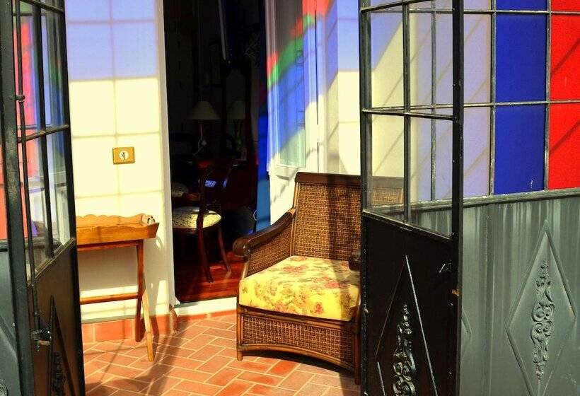 סוויטת ג'וניור, Mirador De Llerena