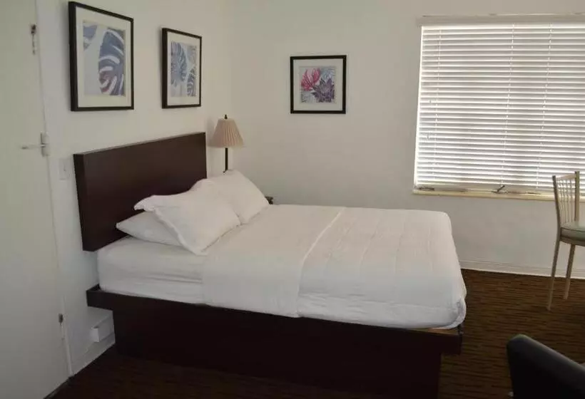 سوییت, Island House South Beach