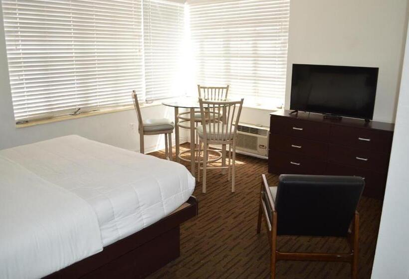 جناح, Island House South Beach