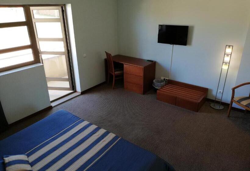 Номер Стандарт, La Fontaine