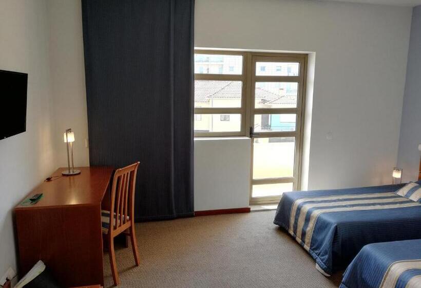 Номер Стандарт Индивидуальный, La Fontaine