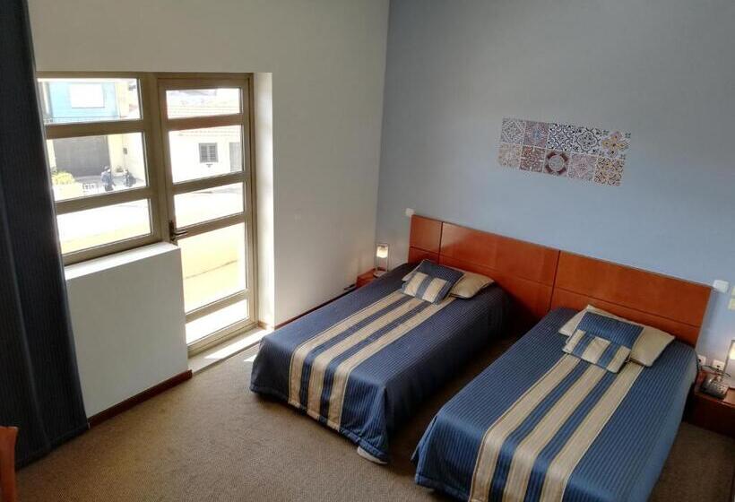 Номер Стандарт, La Fontaine