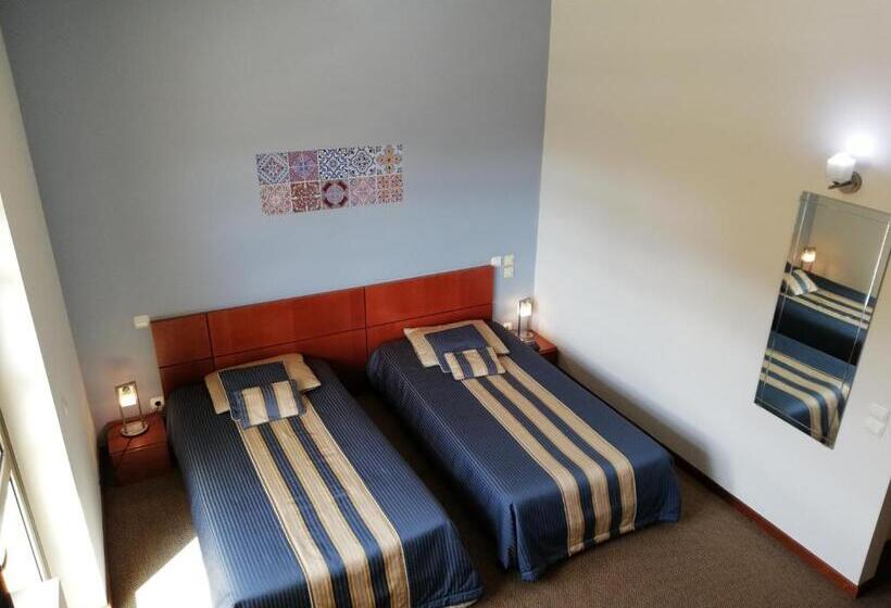 Номер Стандарт, La Fontaine