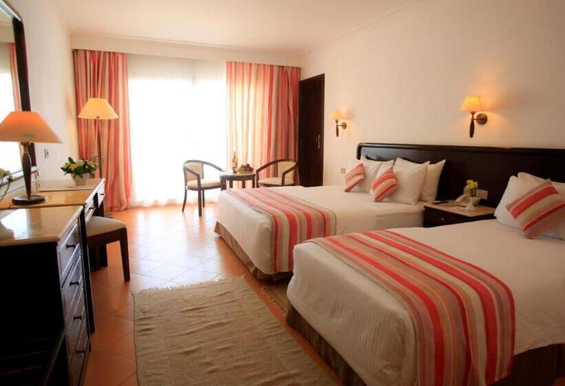 اتاق خانوادگی با چشم‌انداز استخر, JAZ Royal Palmariva