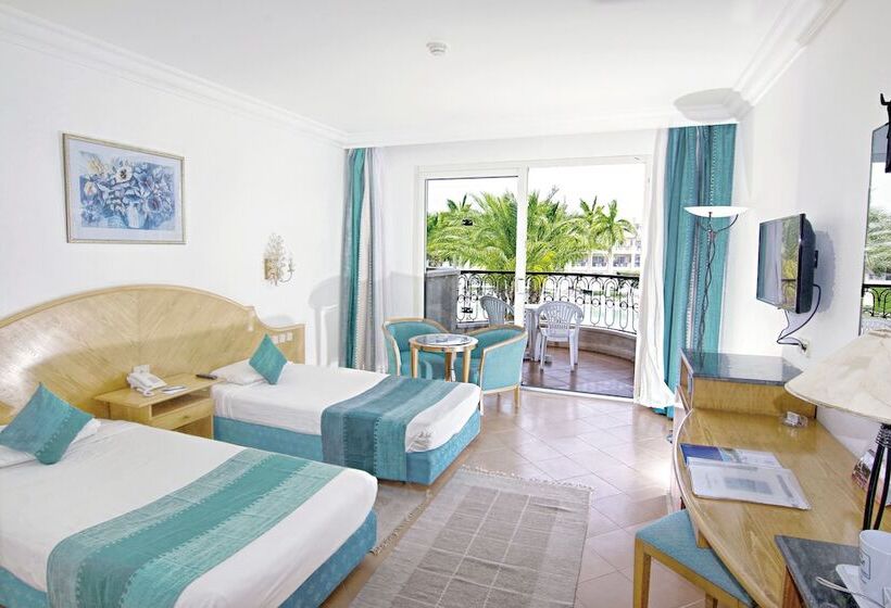 Chambre Standard Vue Piscine, Labranda Royal Makadi