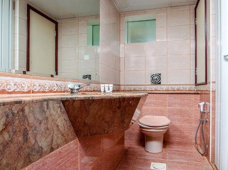 带大床的豪华间, Landmark Summit