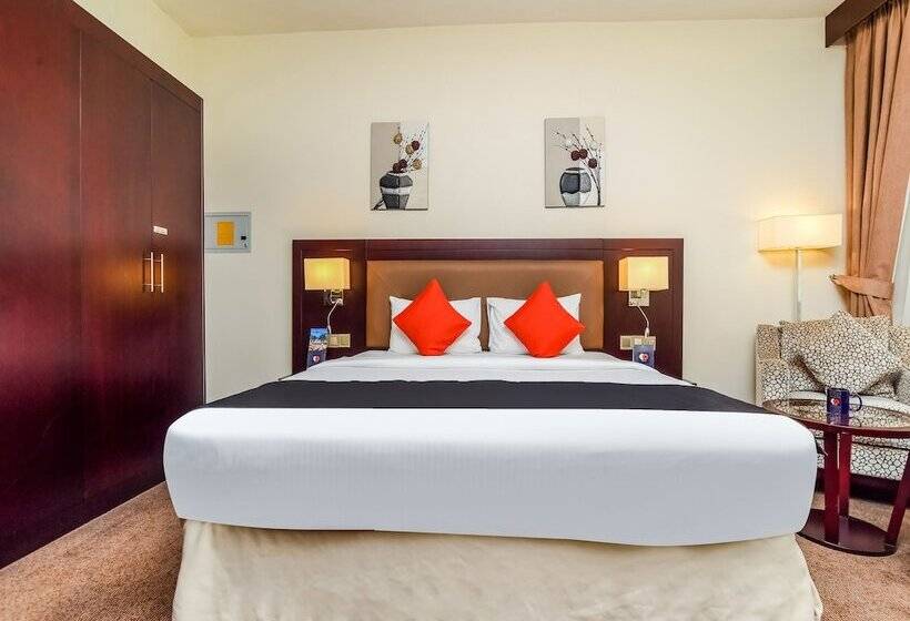 带大床的豪华间, Landmark Summit