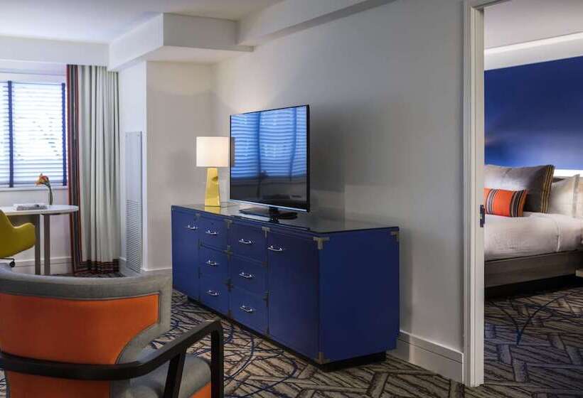 디럭스 스위트, The Royal Sonesta Washington Dc Dupont Circle