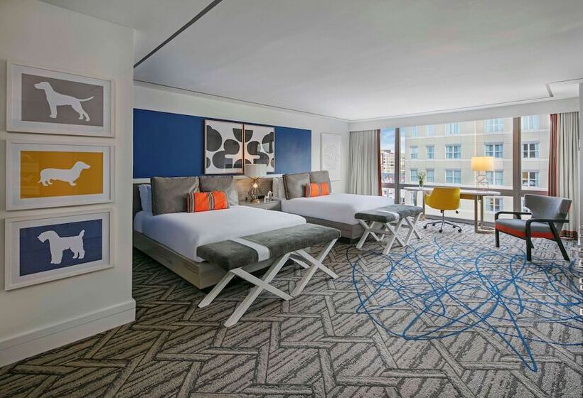 プレミアムスタジオ, The Royal Sonesta Washington Dc Dupont Circle