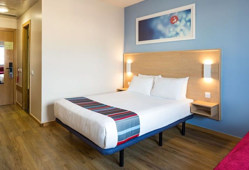 اتاق استاندارد, Travelodge Barcelona Fira
