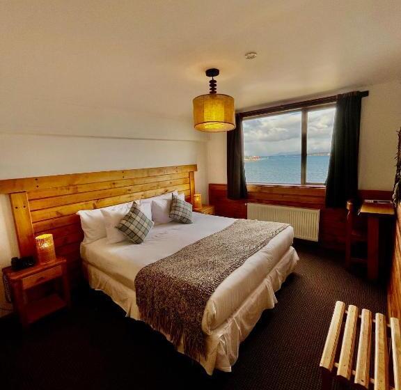 חדר בסיסי, Weskar Lodge