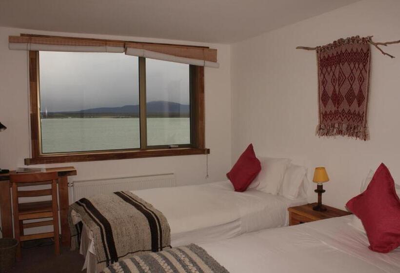 חדר בסיסי, Weskar Lodge