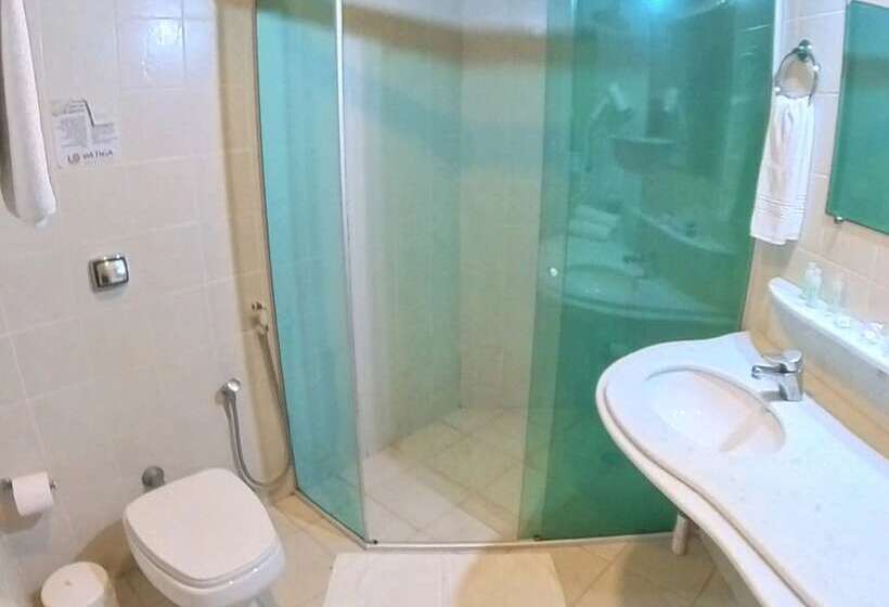 带阳台的三人标准间, Wetiga