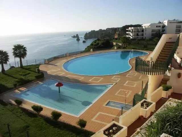 2 Bedroom Apartment Garden View, Iberlagos Apartments