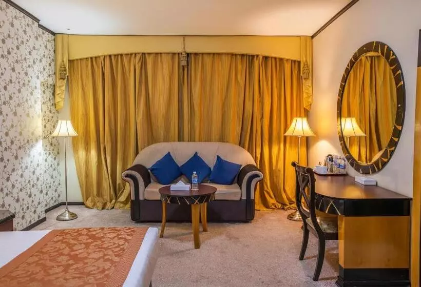 سوییت اجرایی, The Park Hotel Formerly Al Jawhara Gardens