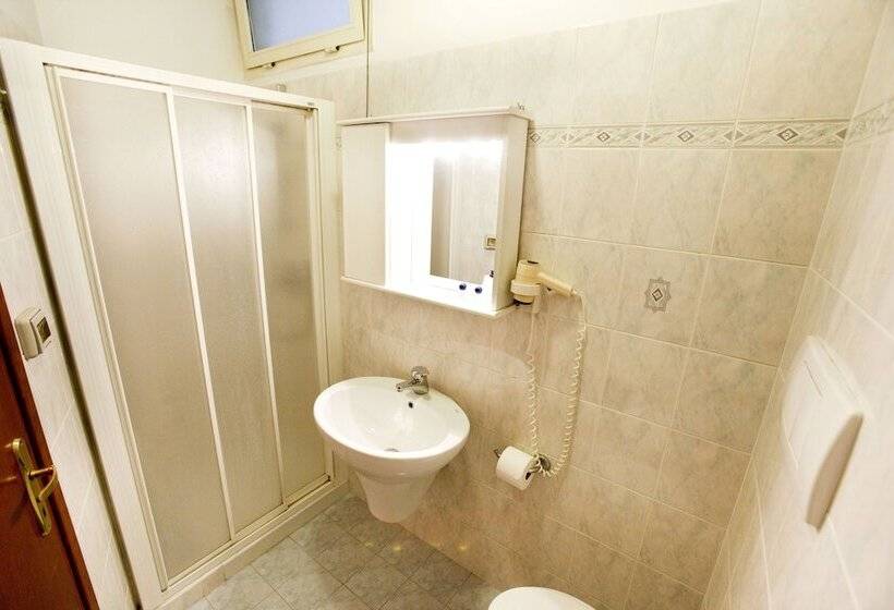 חדר סטנדרט, Adriatic