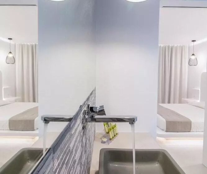 اتاق استاندارد با چشم‌انداز دریا, Aeolos Resort