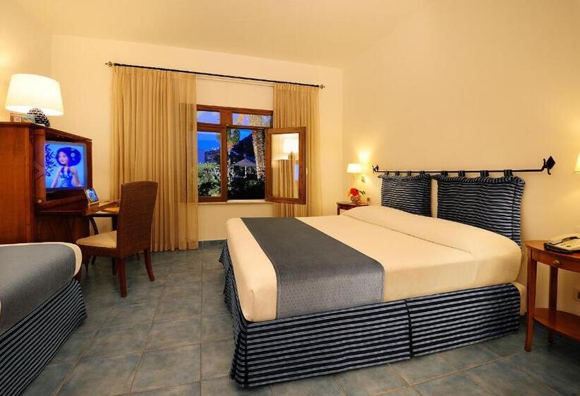 三人经典房间, Alberi del Paradiso