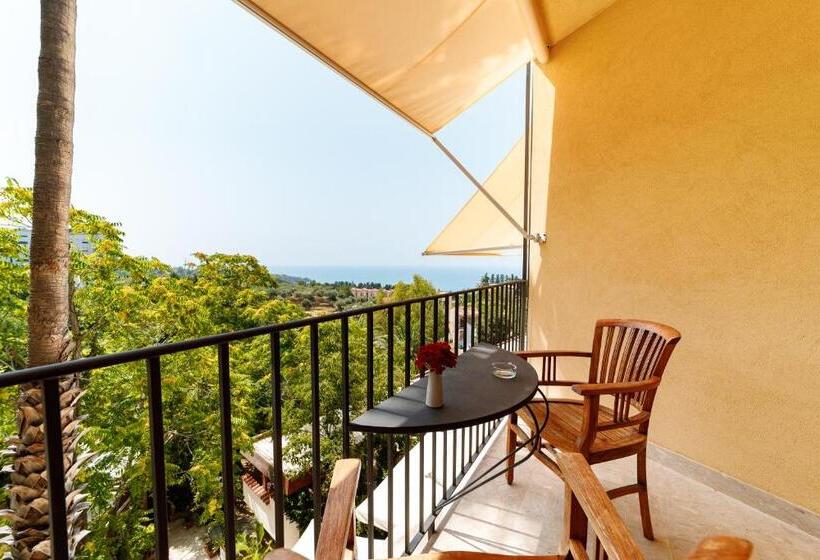 套房, Alberi del Paradiso