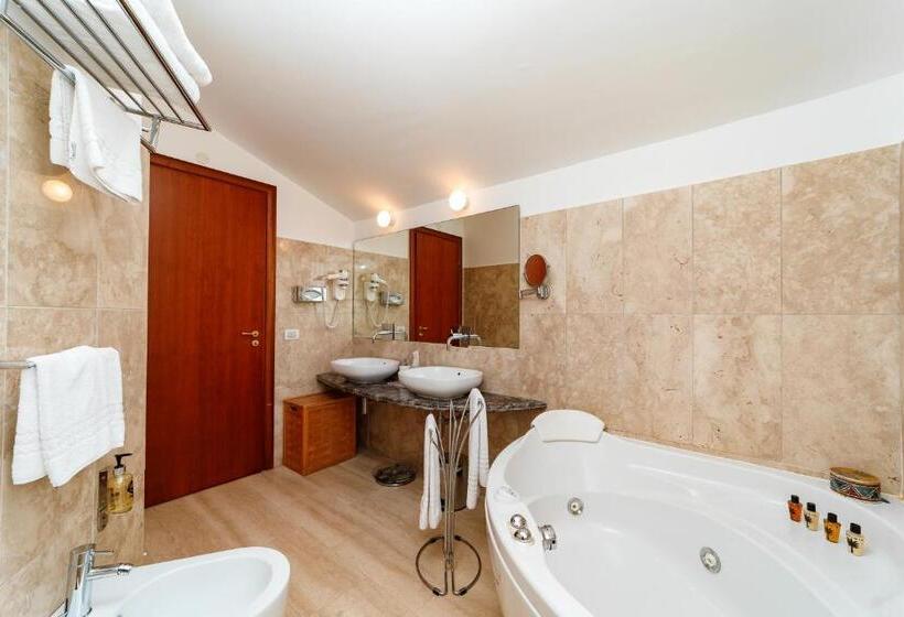 套房, Alberi del Paradiso