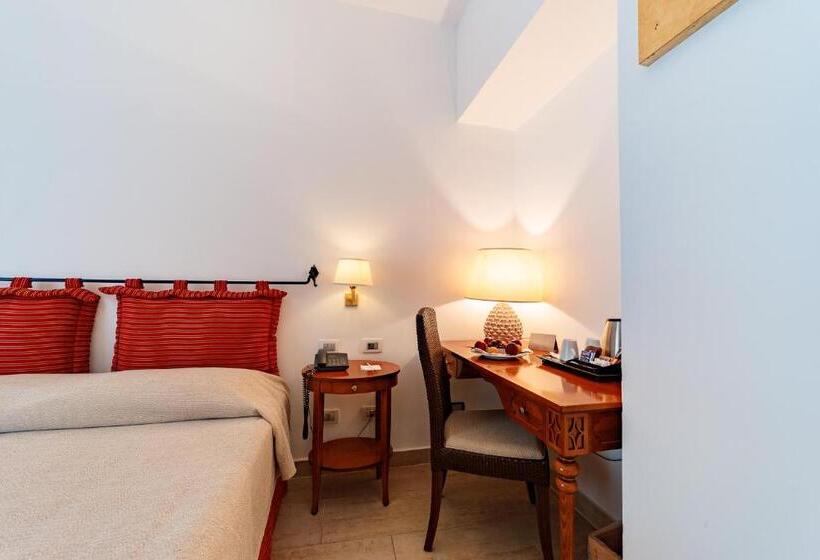 高级三人间, Alberi del Paradiso