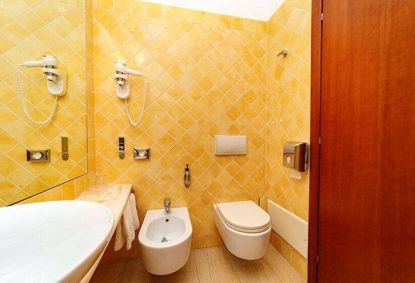 Prestige Room Sea View, Alberi del Paradiso